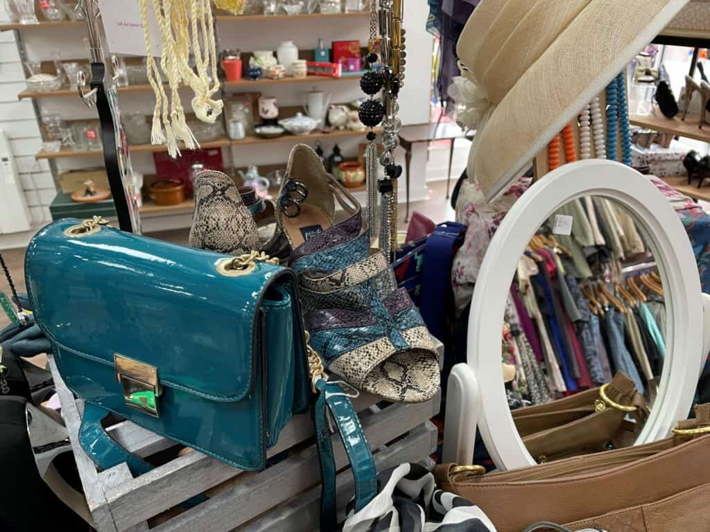 Shop 4