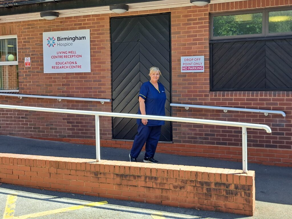 Zoe outside hospice